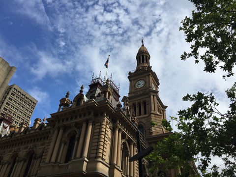 Melbourne-Town-Hall-2.jpg